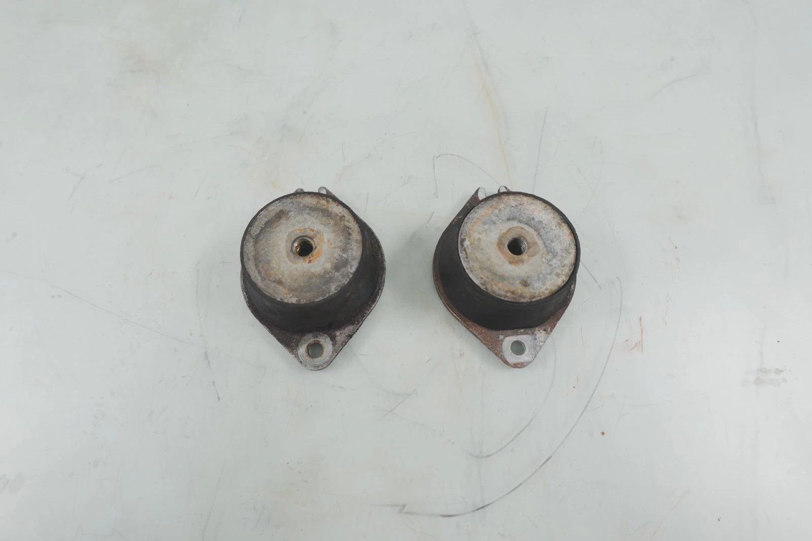 Ski-Doo OEM Engine Motor Mounts 512060729 Summit MXZ Renegade Grand Touring