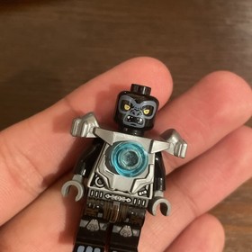 LEGO Legends of Chima Gorzan LOC068  Minifigure with Chest plate Armor Set 70130