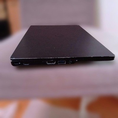 Fujitsu Lifebook U9312/J Core i5-1235U 2.5GHz SSD 256GB 8GB 13.3