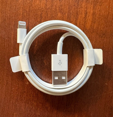 Apple 3ft. (1m) Lightning to USB Cable - White - BRAND NEW