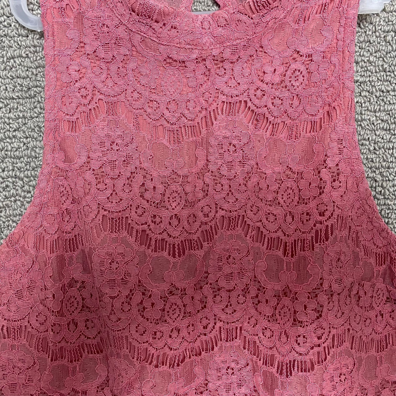 RUE21 Women's Sleeveless Crochet Mulberry Top - Size Small image 2