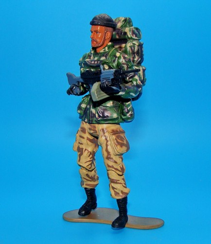 1:18 Ultimate Soldier British Special Air Service Patrol Leader Gunner Figure - Picture 20 of 20