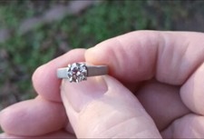 1.01 CT Solitaire Diamond Ring, Platinum 6.12 Grams, nice cut bright firey diam.
