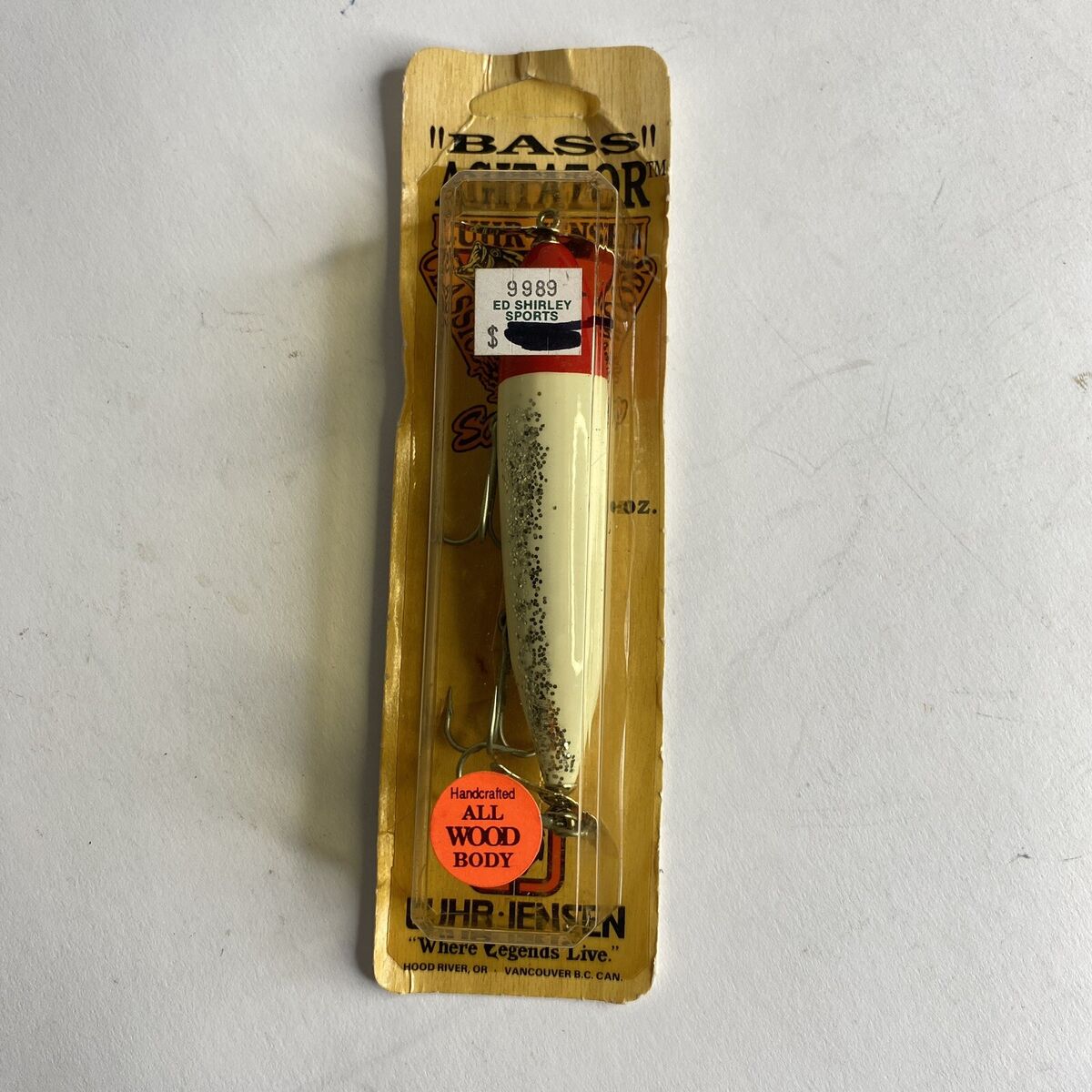 LUHR JENSEN Bass Agitator All Wood Fishing Lure White Red LUHR JENSEN Bass Agitator All Wood Fishing Lure White Red