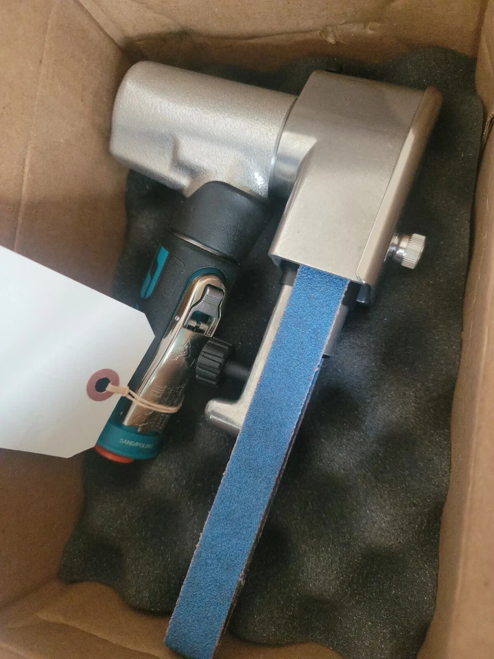 Lijadora de banda portátil Dynabrade 40320 Dynafile II Foto 3 de 4