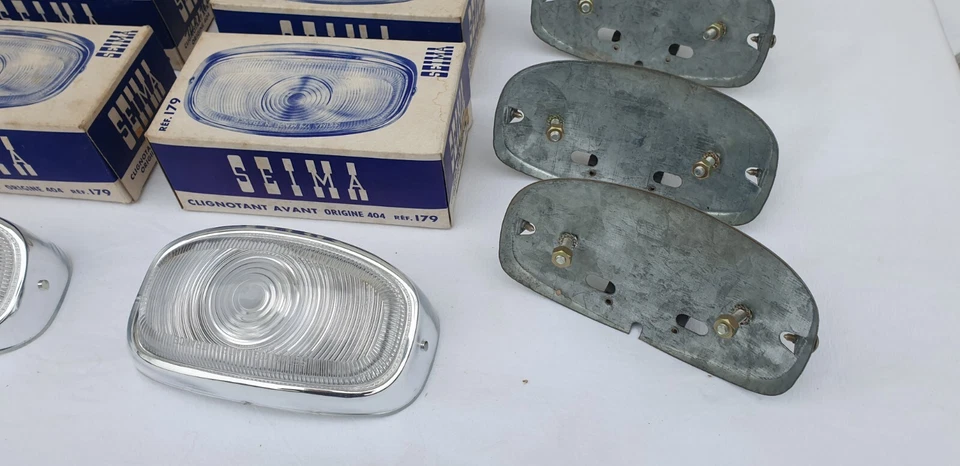 PAIRE Feux de clignotants Avant Complet SEIMA Origine 404 Peugeot en boite - Photo 2/4
