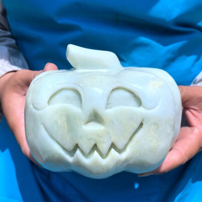 5.56LB Natural Quartz Hand Carved Pumpkin Halloween Pumpkin Crystal Skull 1808