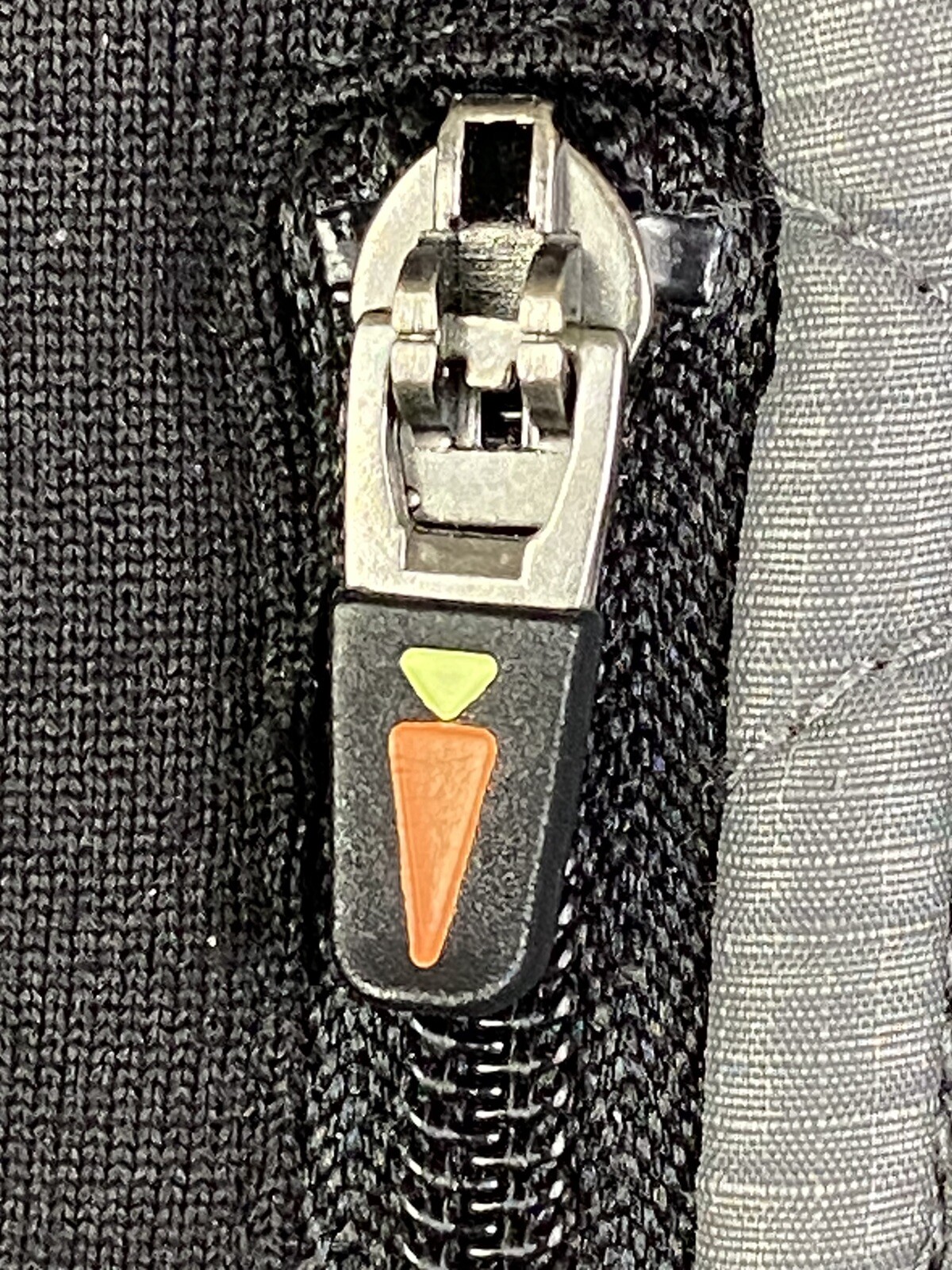 Kerrits Quilted Riding Vest Gray Black Size Medium EXC