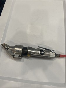 Untested For Parts Central Pneumatic Inline Metal Shear #36568