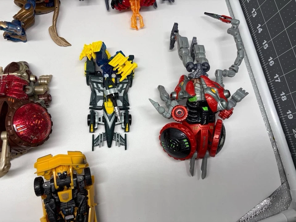 Transformers Transmetals Lote de 11 Máquinas Bestia Hasbro Takara Robots Foto 4 de 4