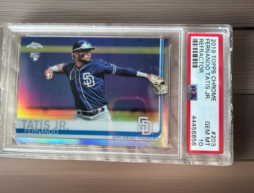 2019 Topps Chrome Fernando Tatis Jr. RC Refractor Rookie #203 Padres PSA 10