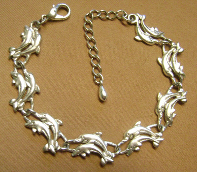 DOUBLE JUMPING DOLPHINS SILVER TONE LINKED 7'' LENTH ADJUSTABLE BRACELET