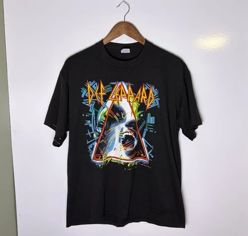 80s Def Leppard Hysteria Tour Single Stitch Band T- 1980s vintage concert t-shirt, vintage, size XL, single stitch, B+ condition