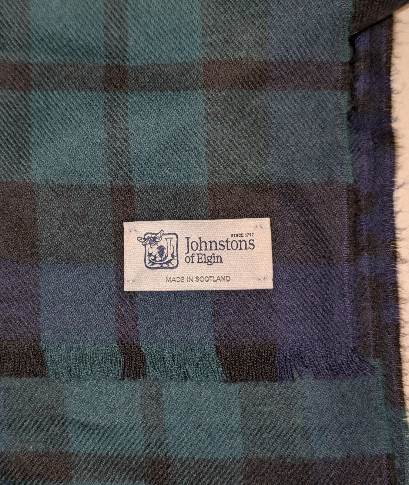 Johnstons of Elgin Black Watch Tartan Wool Scarf Stole Made in Scotland