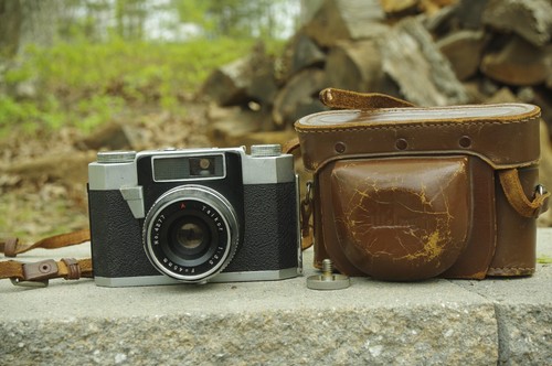 USED Welmy 35 Vintage 35mm Film Camera w/ Taikor 45mm f3.5 Lens