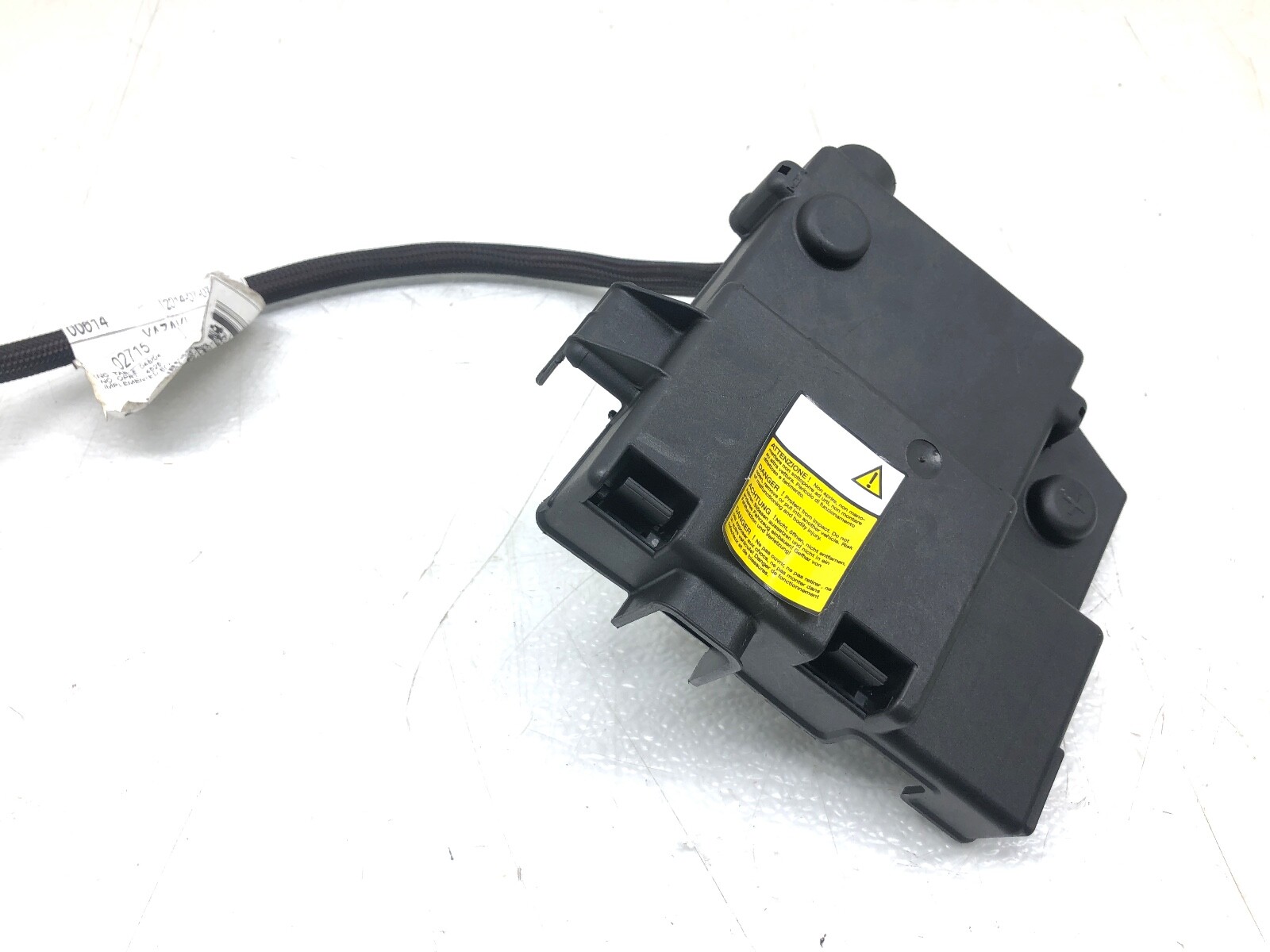 2014-2020 MASERATI QUATTROPORTE RIGHT PASS FRONT FUSE BOX W/ WIRING HARNESS #CUT