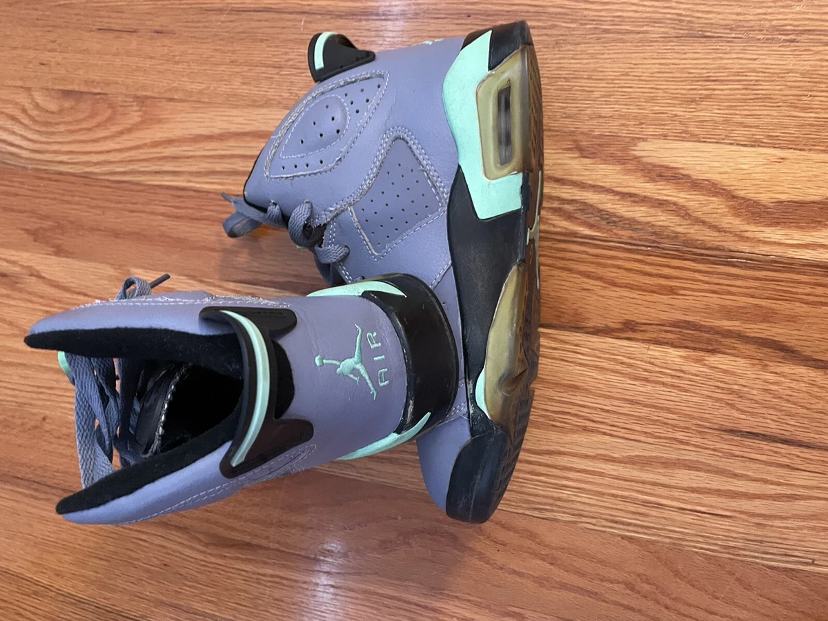 Purple and shop turquoise jordans