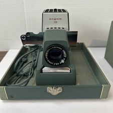 Vintage Argus 300 Automatic Slide Projector w/ Carrying Case / WORKS 
