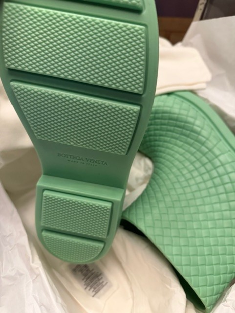 Bottega Veneta 764422 Pistachio Green Women's Rubber Fireman Boots