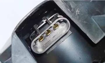 Conjunto de ventilador de refrigeración de doble radiador y condensador para 98-00 Ford Mustang 4,6 L Foto 3 de 3