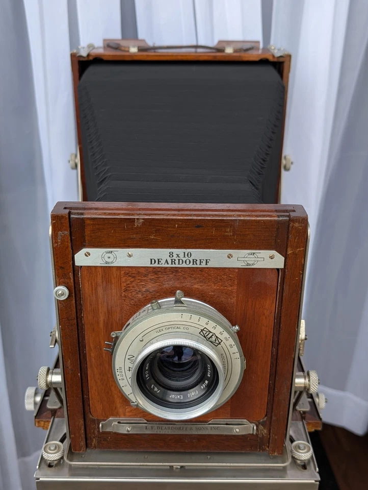 Cámara de visión Deardorff V8 8x10 - mediados de la década de 1950 (SN 5048) + Kodak Wide Field Ektar Len Foto 2 de 4