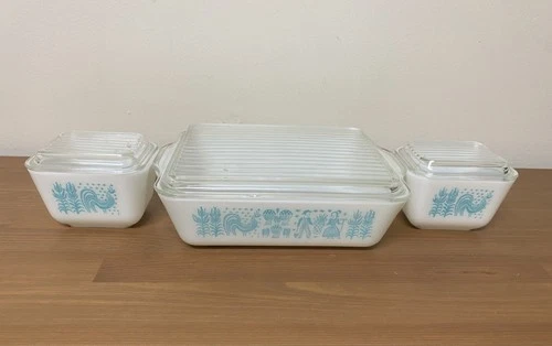 Pyrex Amish Butterprint Refrigerator Dish Set, Pair of 501's & 503 with Lids