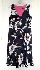VINCE CAMUTO SLEEVELESS BLACK & PINK FLORAL KNIT DRESS  Size 6