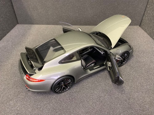1:18 Schuco 45 003 9600 Porsche 911 (991) Carrera GTS Coupé - Achat Grey - Bild 11 von 23