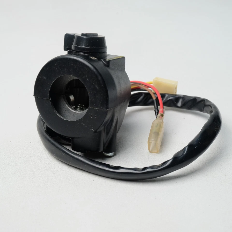 Interruptor de manillar derecho genuino Kawasaki GTO KH100 Fit KH250 KH400 KH500 Foto 3 de 4