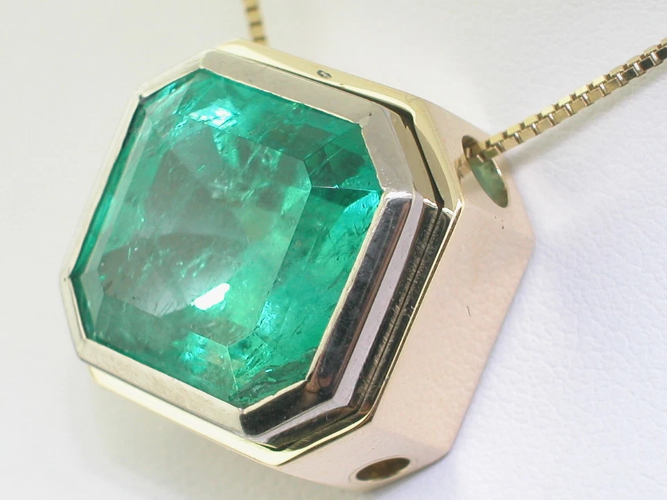 Smaragd Anhänger 750 Gelbgold 18Kt Gold kolumbianischer Smaragd 18ct Zertifikat - Bild 3 von 4