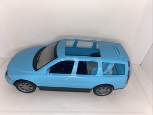 barbie happy family volvo