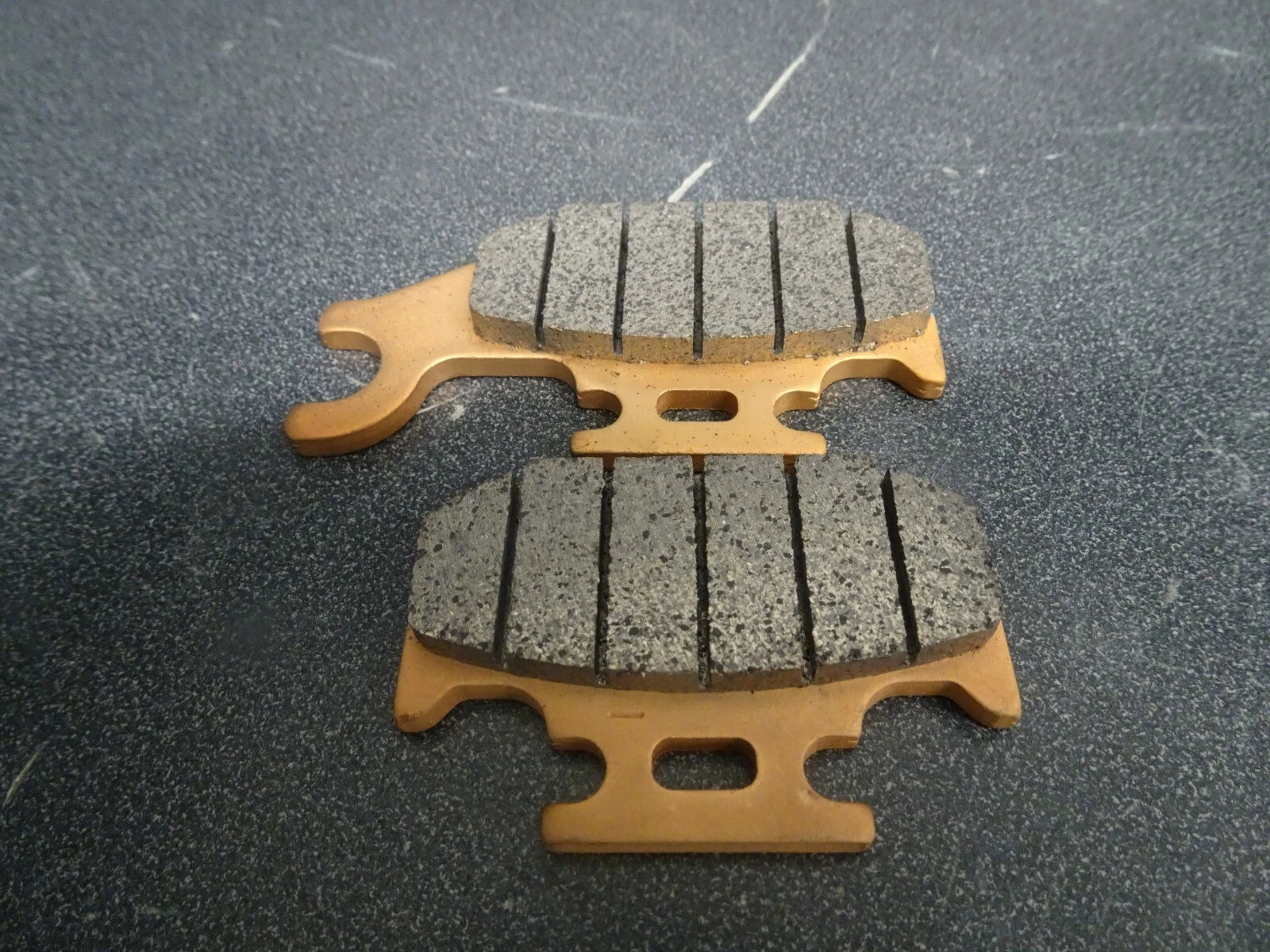 New Yamaha OEM Rear Brake Caliper Pads Fits 2008 Grizzly 400 #1P1-W0046-00