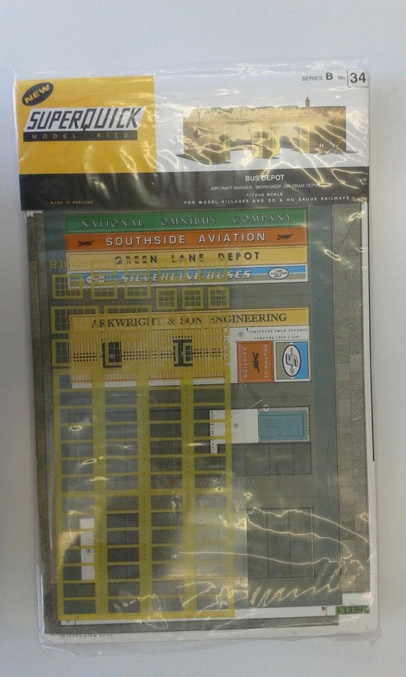 Bus Depot - Superquick B34 - OO Building Card kit - Image 2 of 4
