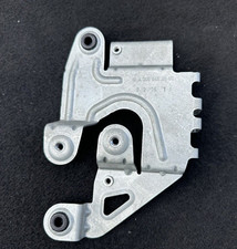 Mercedes-Benz C Class W205 Exhaust Emission Gas Module Bracket 
