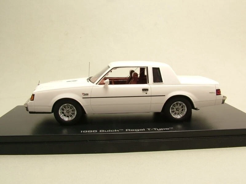 BUICK Regal T Type - 1986 - 1:43 Auto World - Immagine 2 di 4