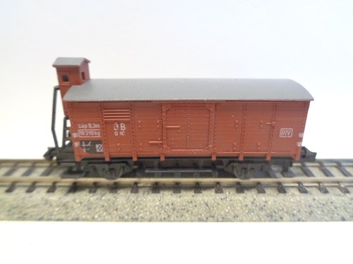 ARNOLD Gedeckter Güterwagen DB mit Bremserhaus (26481) | Condition: Gebraucht