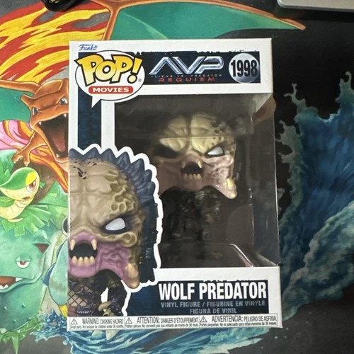 Funko POP! Movies Aliens vs Predator Wolf Predator #1998 w/Protector