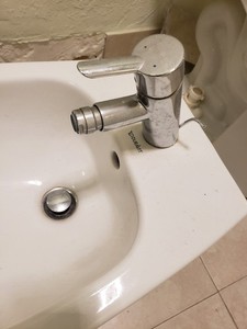 Duravit White Ceramic Rectangular Bathroom Basin with Chrome Faucet