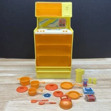 Barbie 1978 Dream House Yellow Stove Oven Microwave Playset 2417 Food Dishes Lot