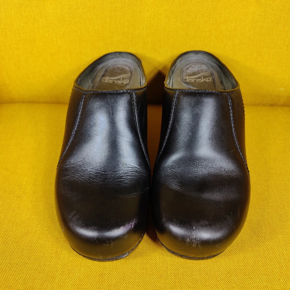 Zuecos de cuero sin cordones Dansko Suri zapatos negros para mujer talla EE. UU. 8,5-9 UE 39   Foto 2 de 4