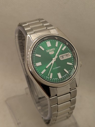 Lot of 6 Seiko 5 Automatic Day/Date 7009 men's Watch Japan - 第 19/23 張圖片