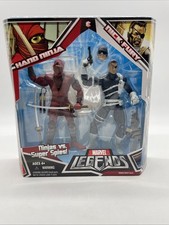 Hasbro-Marvel Legends-Ninjas vs. Super SpiesRed Hand Ninja & Nick Fury Set 2008