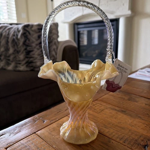 Fenton Art Glass Frank M Fenton 1994 Autumn Gold Opalescent Basket Vase #831