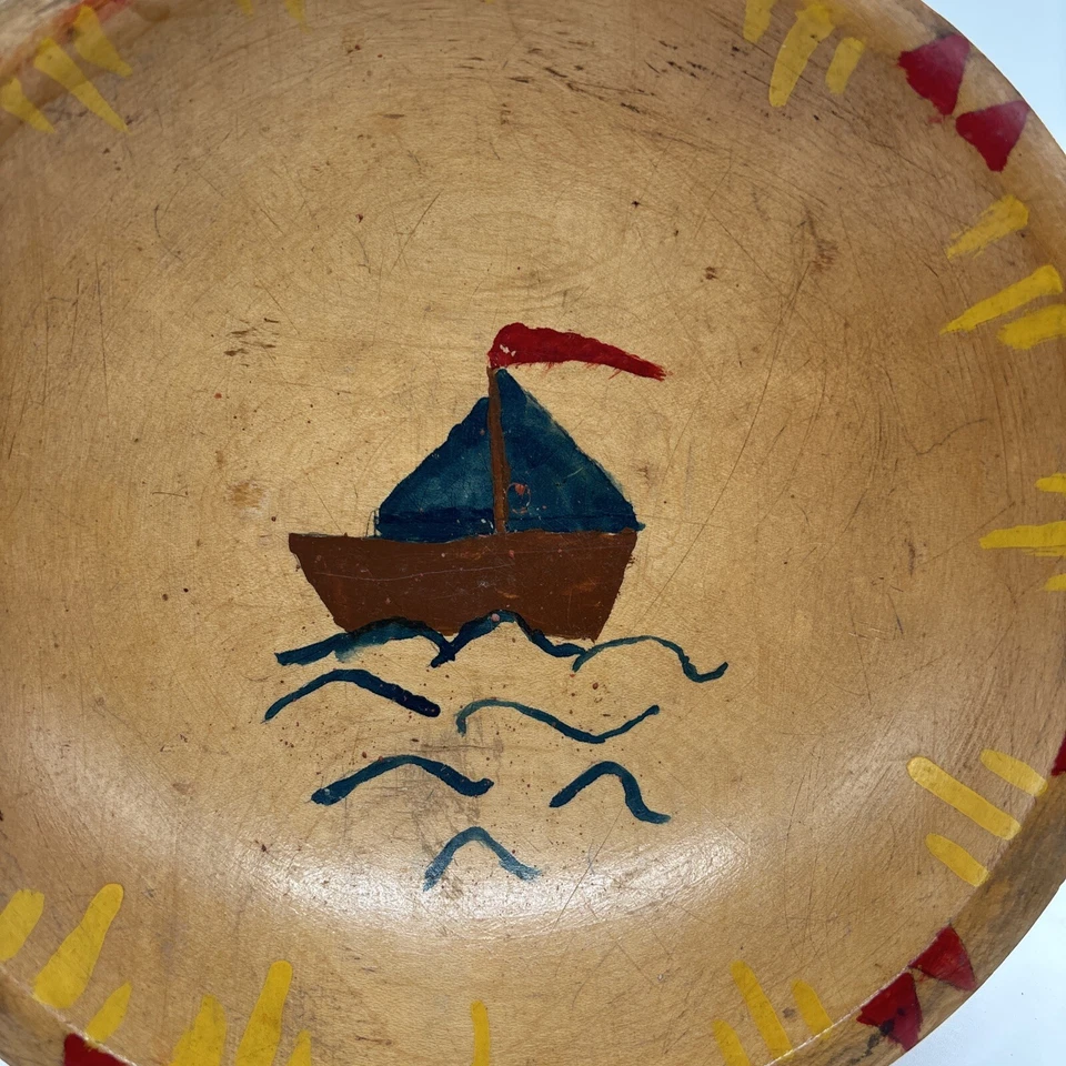 Vintage Round Oval Wooden Primitive MUNISING Dough Bowl 9"x8.5”x 1.75" Signed - Image 2 of 4