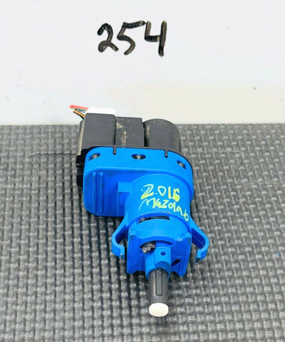 14-17 Mazda 6 Brake Pedal Stop Light Lamp Switch Control Unit OEM - Bild 1 von 5