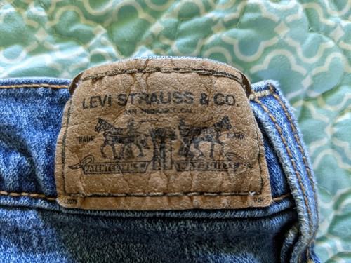 Levi's 515 Cut-Off Denim Short Women's Size 14 Blue Mid Rise 5-Pocket Raw Hem - Picture 9 of 9