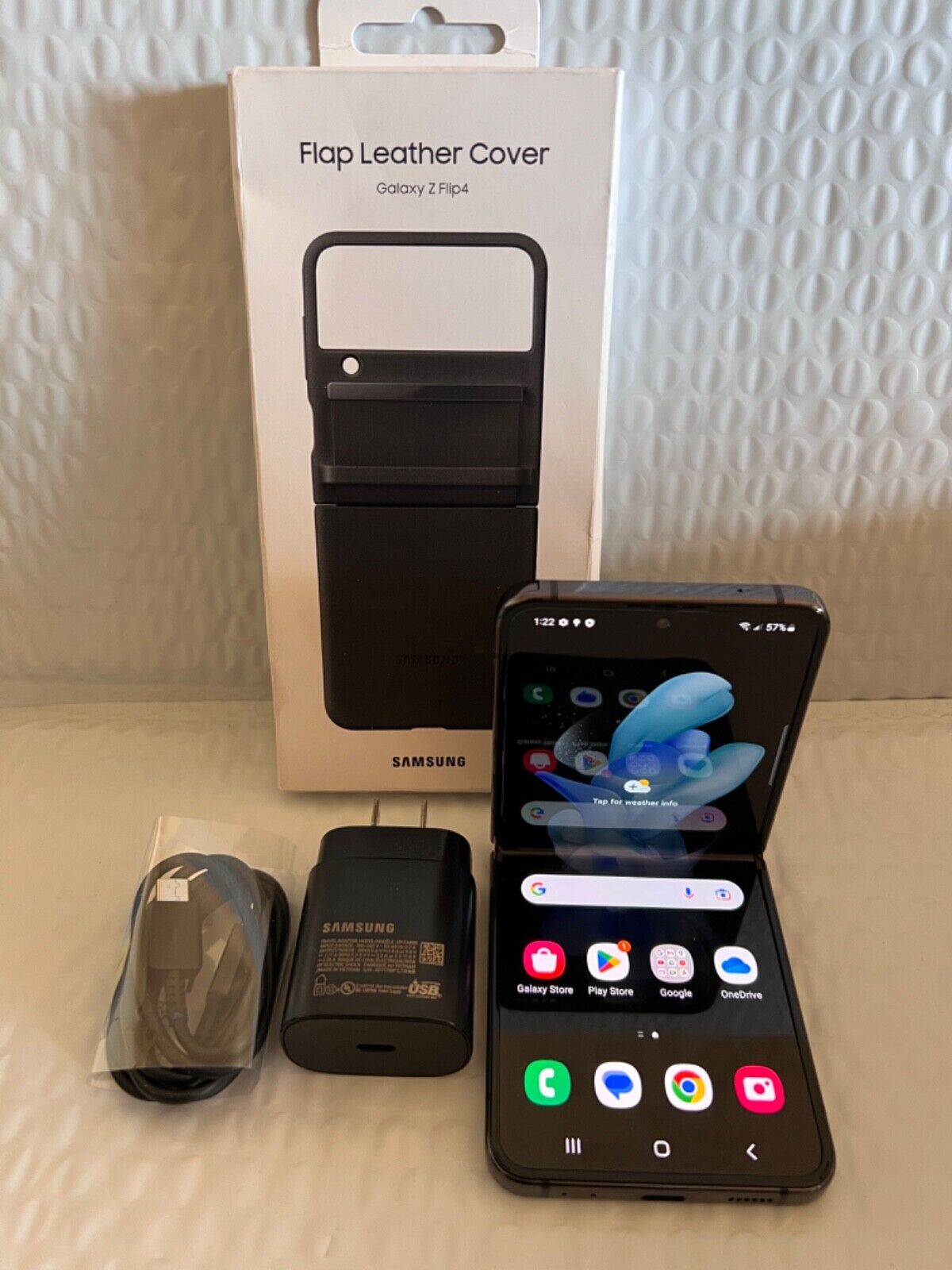 Samsung - Galaxy Z Flip4 128GB SM-F721 (Unlocked) - Graphite (Bundle)