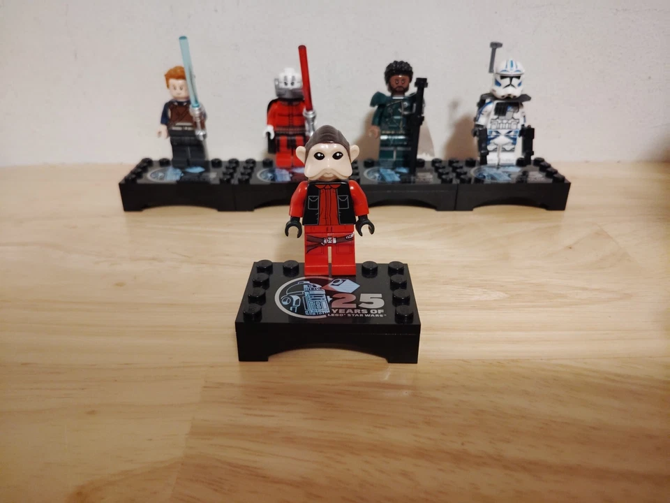 Lego Star Wars 25th Anniversary Minifigure Lot 5 Authentic Lego Minifigures - Image 2 of 4