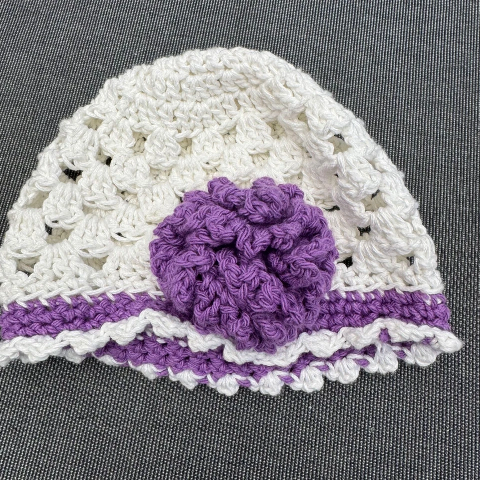 Lote de 2 Sombreros Tejido a Mano Crochet Bebé Niña 0-6 Meses Floral Gorro Rosa Púrpura Foto 4 de 4