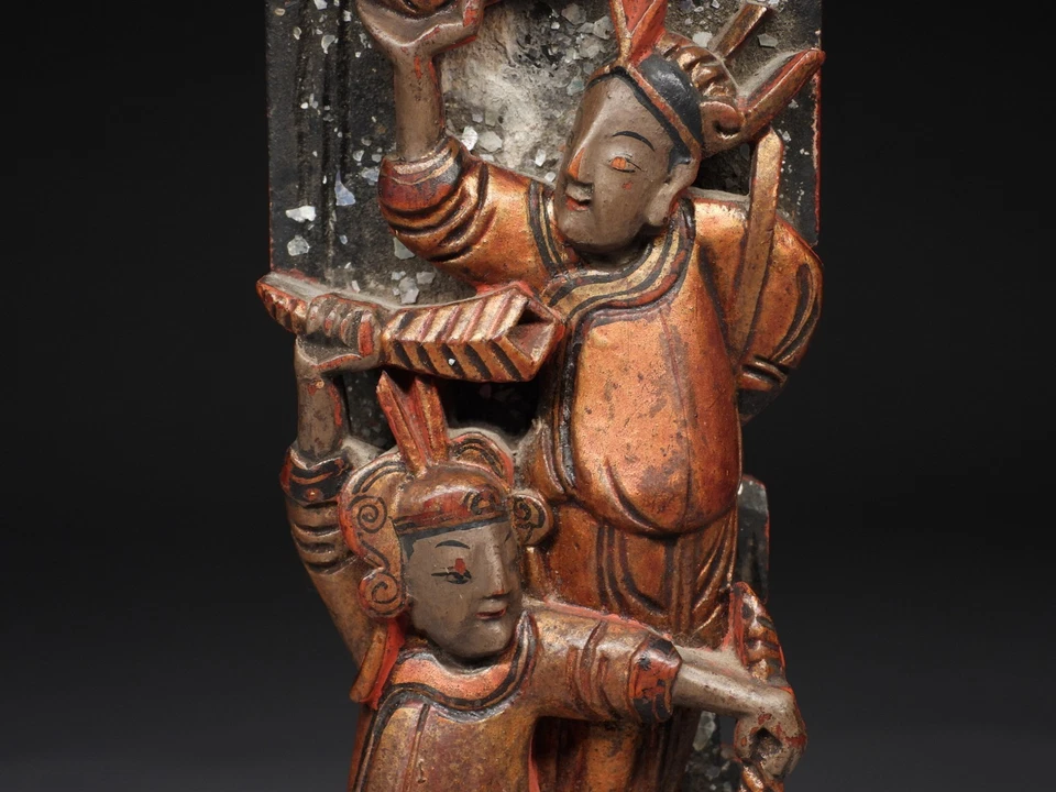 古董 C.1900 雕刻木 M.O.P. 中国舞蹈男士雕塑 — 第 4/4 张图片